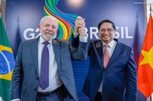 Diplomacia Multilateral do Vietnã: Uma Jornada de Integração Global e a Marca no BRICS 2025