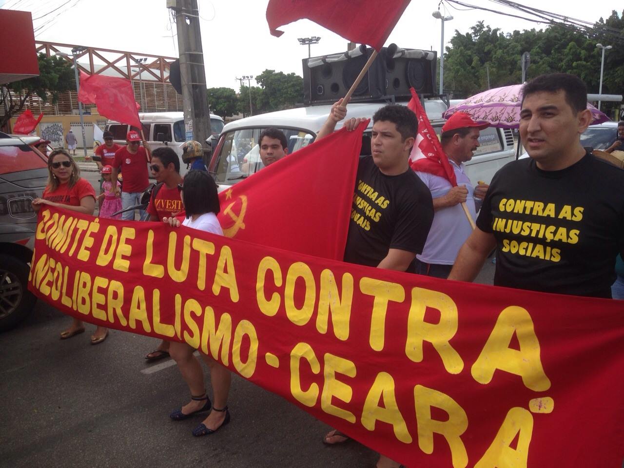 Marchamos no Dia dos Trabalhadores