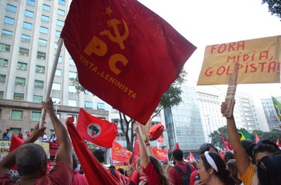 PCML presente na concntração na Candelária