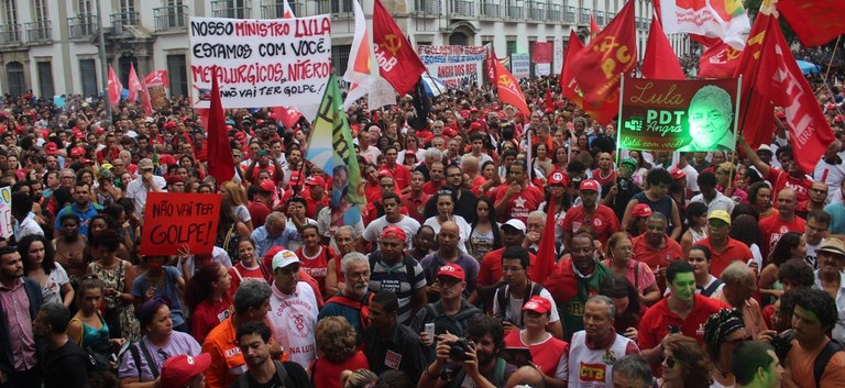 Em defesa da democracia