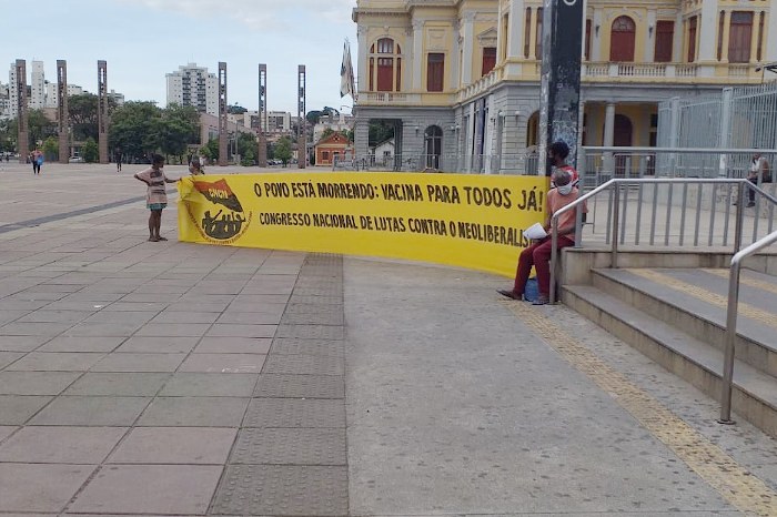 O Povo está Morrendo! Vacina para todos já! - Comitê do CNCN de Minas Gerais