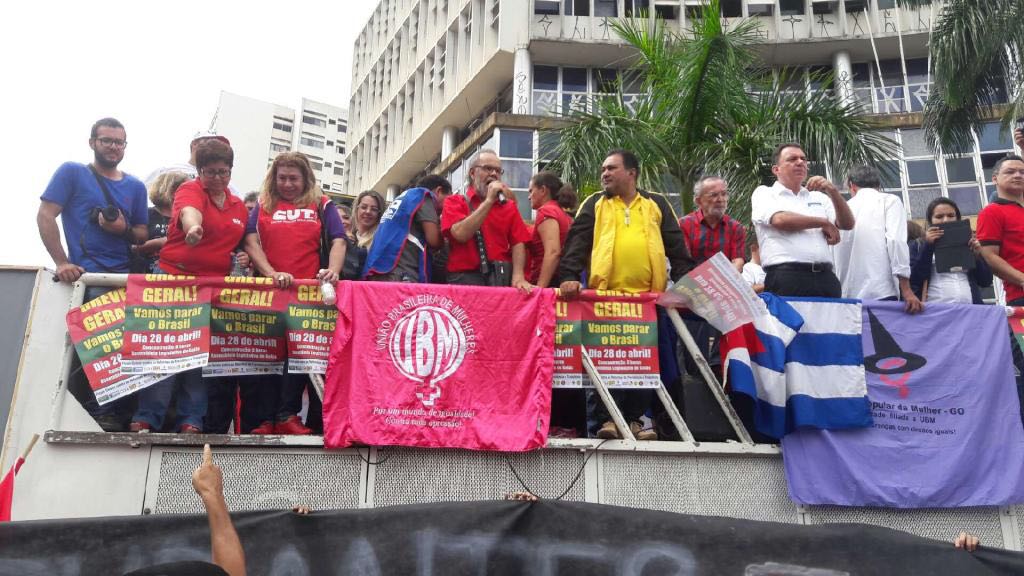 PCML-GO presente na Greve Geral!