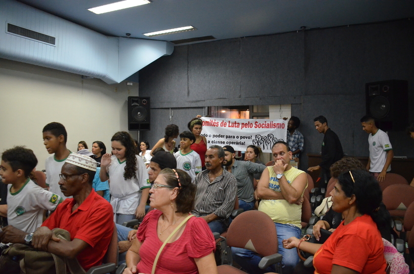 Público lota auditório do Sindipetro-RJ