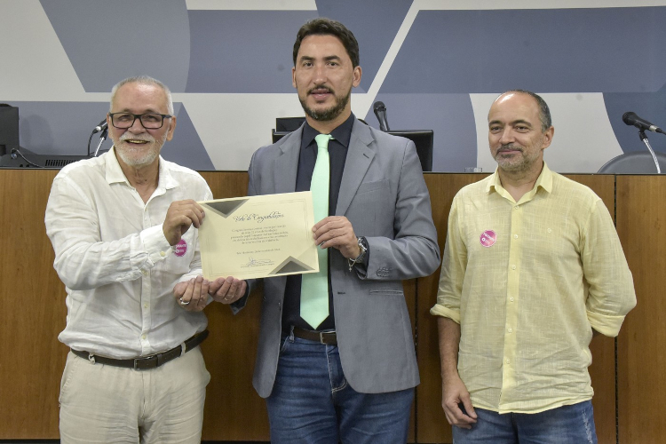 Congratulações da Assembleia Legislativa de MG aos 32 anos do Jornal Inverta