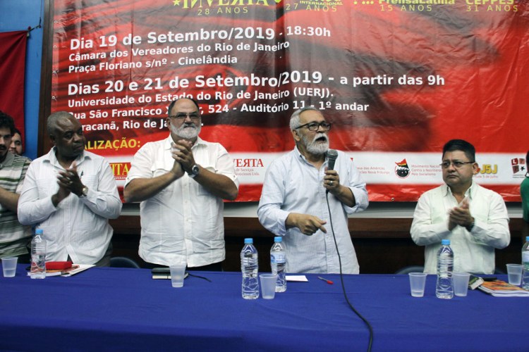 Embaixadores Charles Machoba e Rolando Gomez, Editor do Jornal Inverta Aluisio Bevilaqua e Consul da Venezuela Edgar González Marin