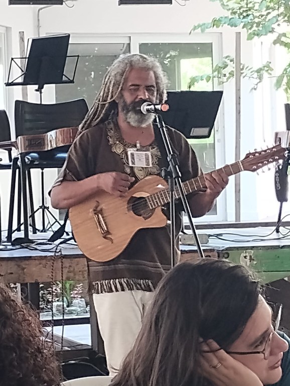 Zelito Alves Cantor e Compositor
