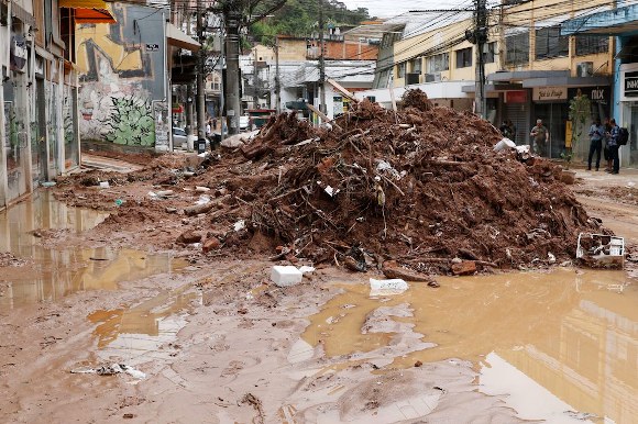 P3 Tragédia em Petropolis