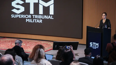 STM recebe pedido de perda de patente de Bolsonaro e mais 4 oficiais