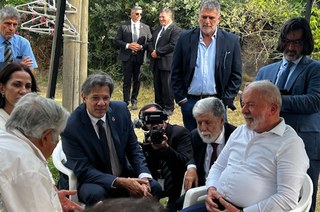 Lula se encontra com Pepe Mujica no Uruguai