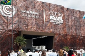 Zona Azul é reaberta e negociações da COP30 são retomadas