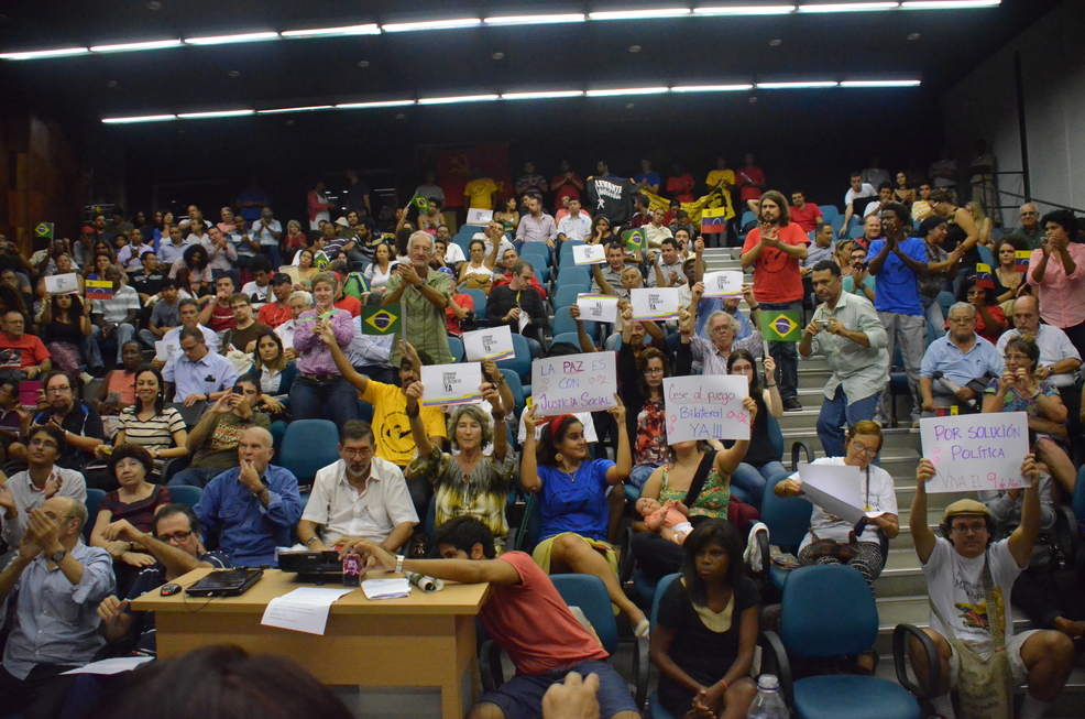 Plenário reafirma compromisso com defesa da Revolução Bolivariana