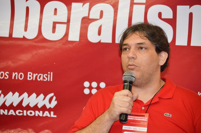 João Cláudio das Brigadas Populares saúda os 23 anos do Inverta