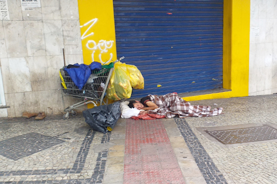 P4 lutas contra o Neoliberalismo em MG